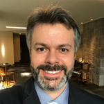 Octávio Augusto Camilo de Oliveira (Coordenador Médico de Saúde em Sírio - Libanês)